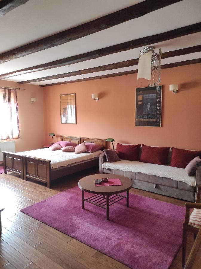 Studio Apartman Vukovic Varaždin エクステリア 写真