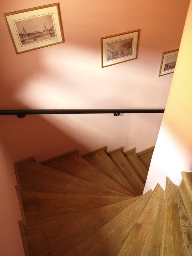 Studio Apartman Vukovic Varaždin エクステリア 写真