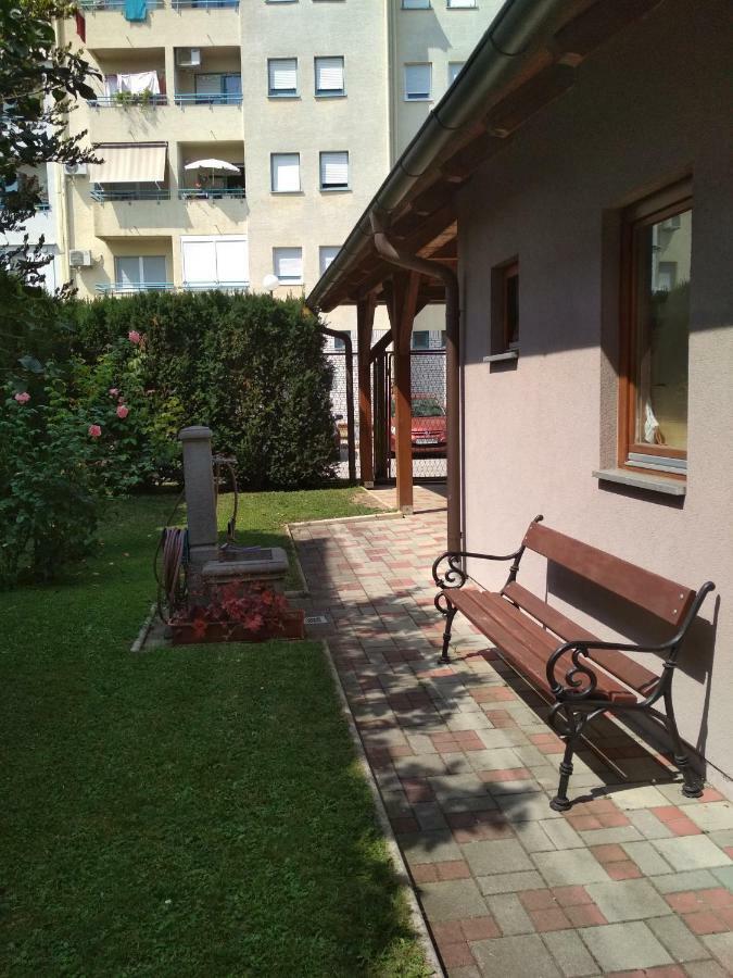 Studio Apartman Vukovic Varaždin エクステリア 写真