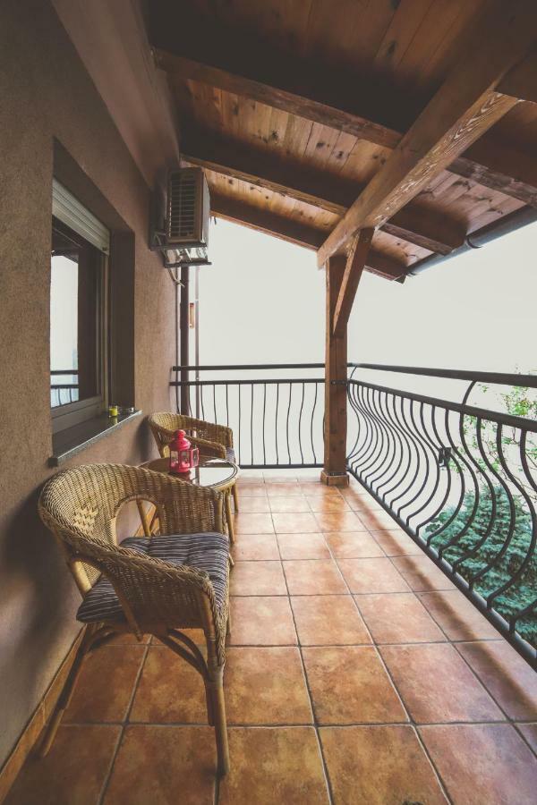 Studio Apartman Vukovic Varaždin エクステリア 写真